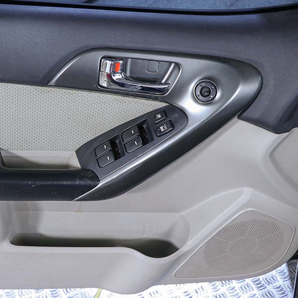 خودرو کارکرده کیا مدل سراتو مونتاژ آپشنال دنده اتوماتیک سال 1397