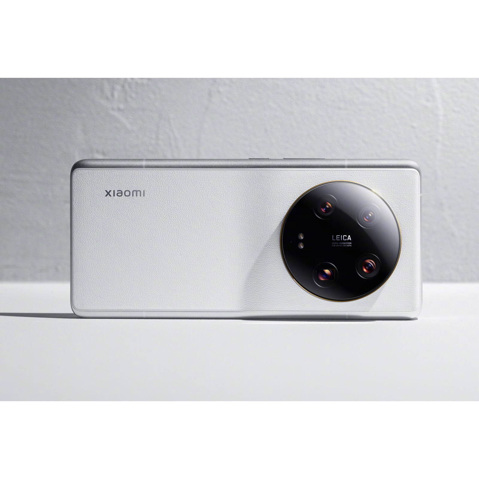 گوشی موبایل شیائومی مدل 13 Ultra دو سیم کارت ظرفیت 512 گیگابایت و رم 16 گیگابایت - پک چین