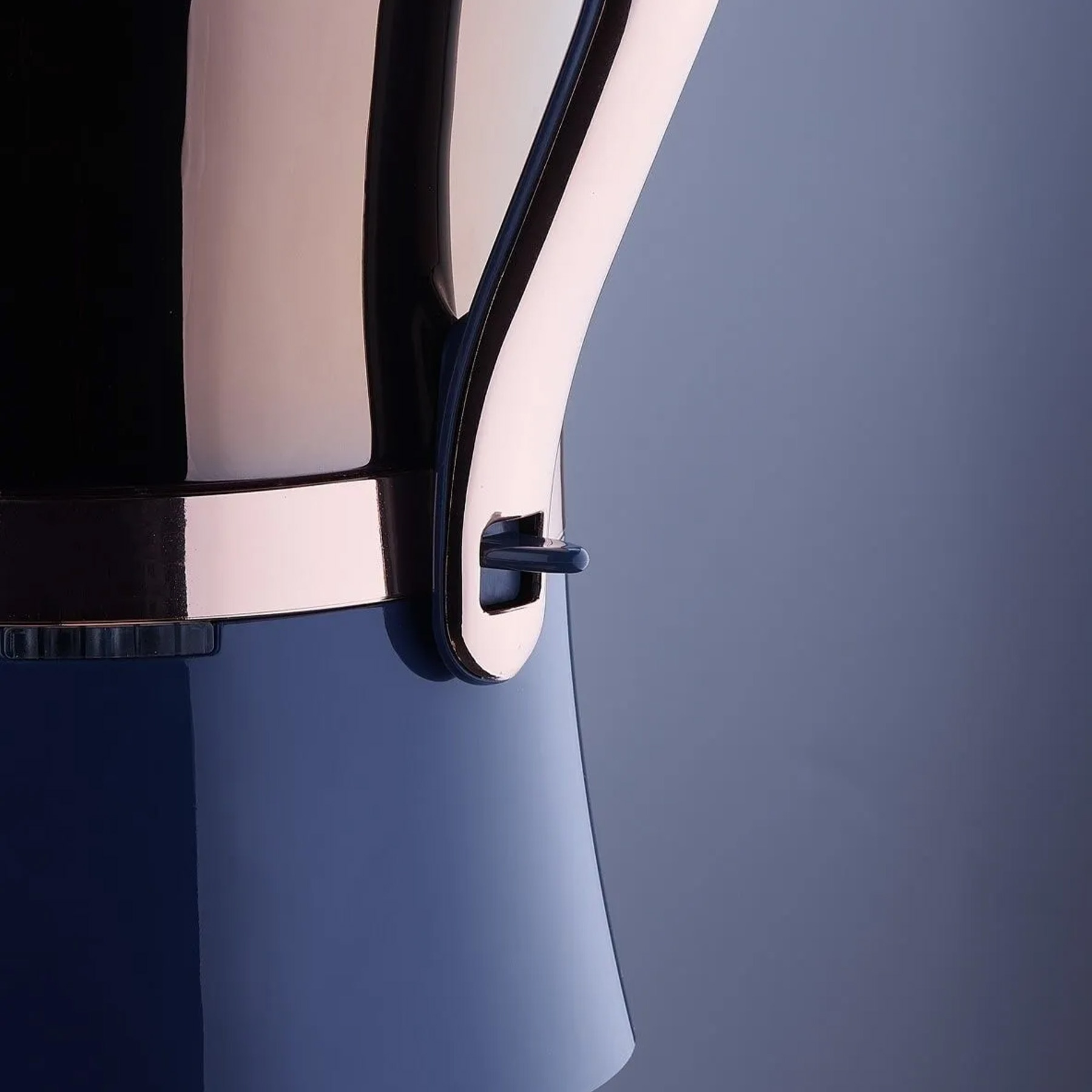 سماور برقی کرکماز مدل A843-02 گنجایش 3.5 لیتر