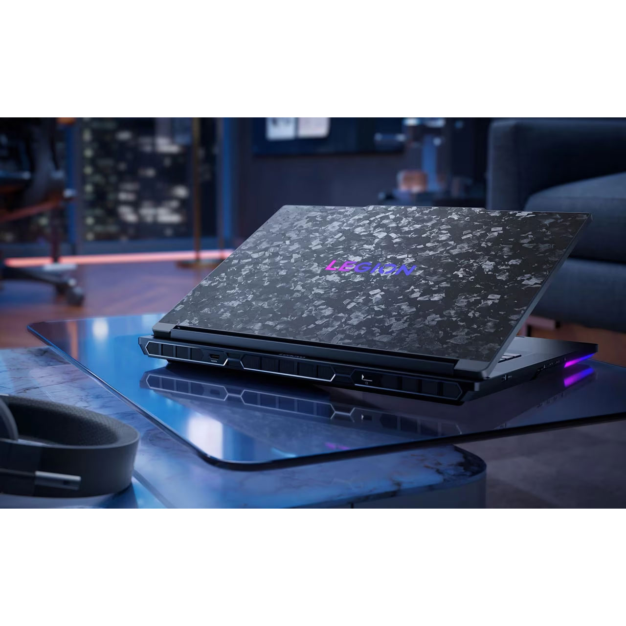 لپ تاپ 18 اینچی لنوو مدل Legion 9 18IAX10-Core Ultra 9 275HX-64GB DDR5 5200MHz-4TB SSD-RTX5090 24GB-4K 440Hz