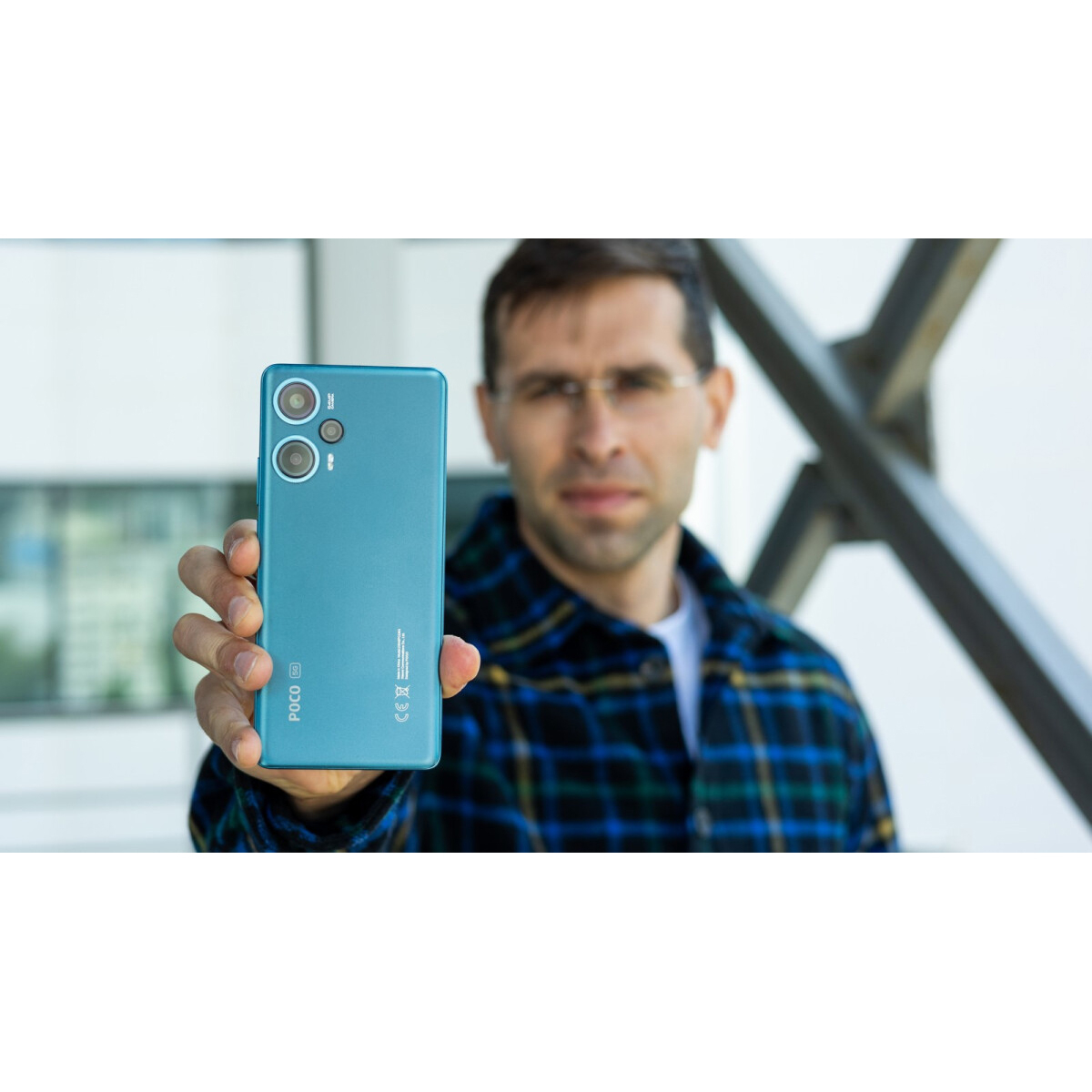 گوشی موبایل شیائومی مدل Poco F5 5G دو سیم کارت ظرفیت 256 گیگابایت و رم 12 گیگابایت - گلوبال