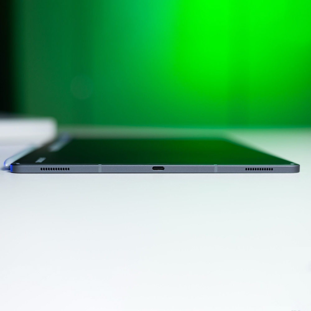 تبلت 14.6 اینچ سامسونگ مدل Galaxy Tab S10 Ultra Wi-Fi ظرفیت 256 گیگابایت و رم 12 گیگابایت به همراه کیبورد