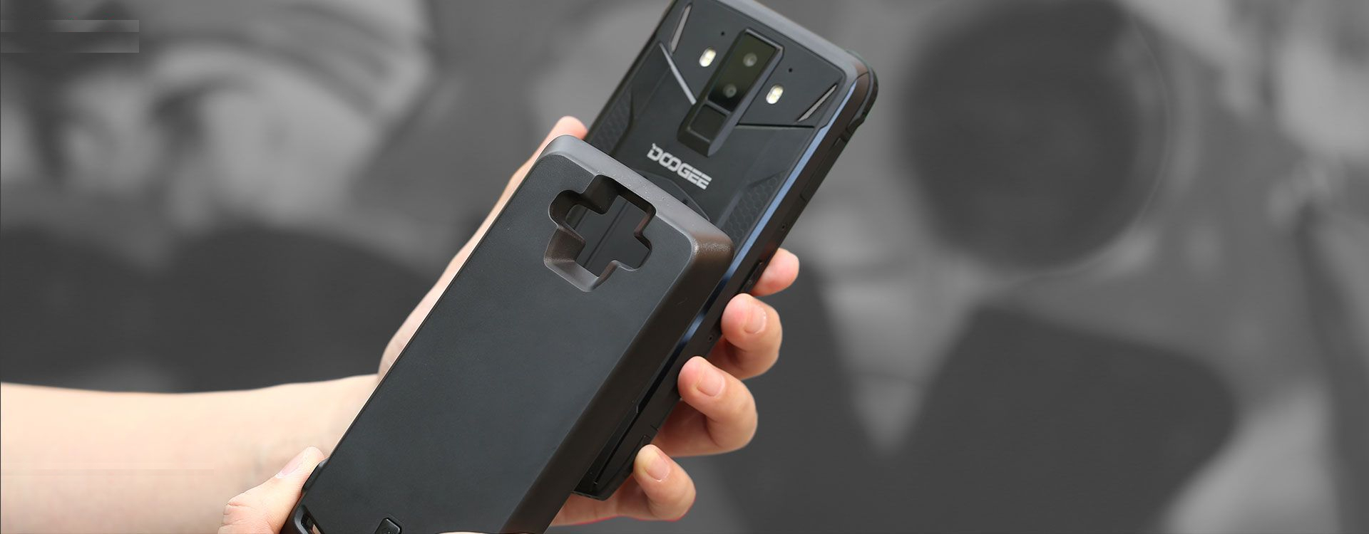 گوشی موبایل دوجی مدل S90 دو سیم کارت ظرفیت 128 گیگابایت