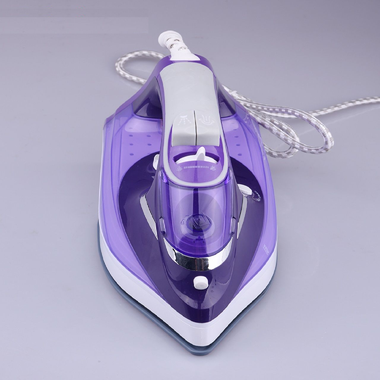 اتو بخار دی اس پی مدل KD1035