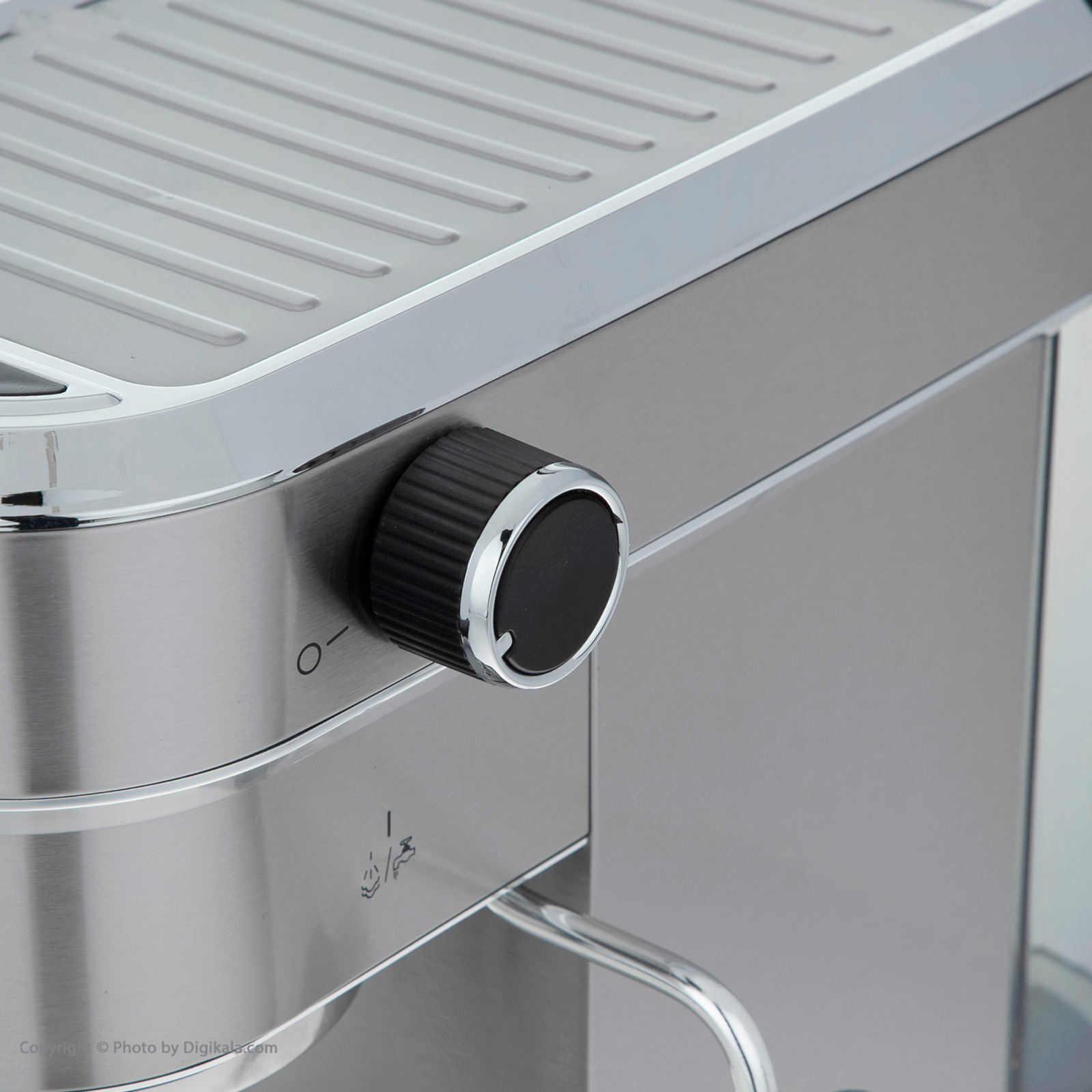 اسپرسوساز مباشی مدل ECM2016TC