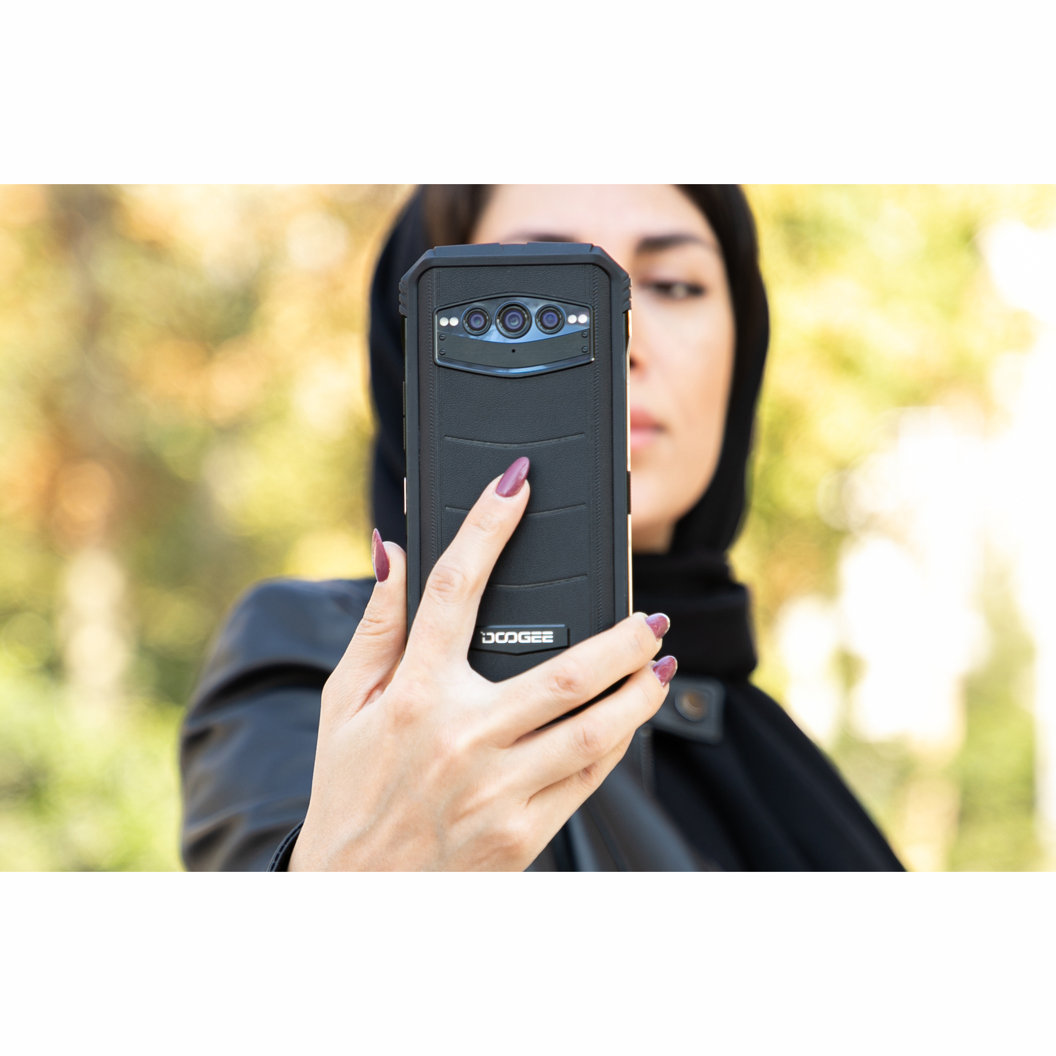 گوشی موبایل دوجی مدل S100 دو سیم کارت ظرفیت 256 گیگابایت و رم 12 گیگابایت