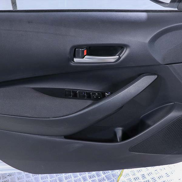 خودرو تویوتا کرولا 1200 توربو d-4t اتوماتیک سال 2024