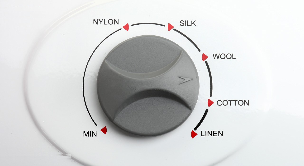 اتو پرسی بایترون مدل BSI-418