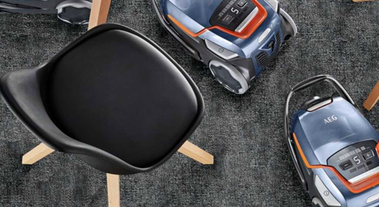 جارو برقی آ.ا.گ مدل VX9-1-ُSB-P