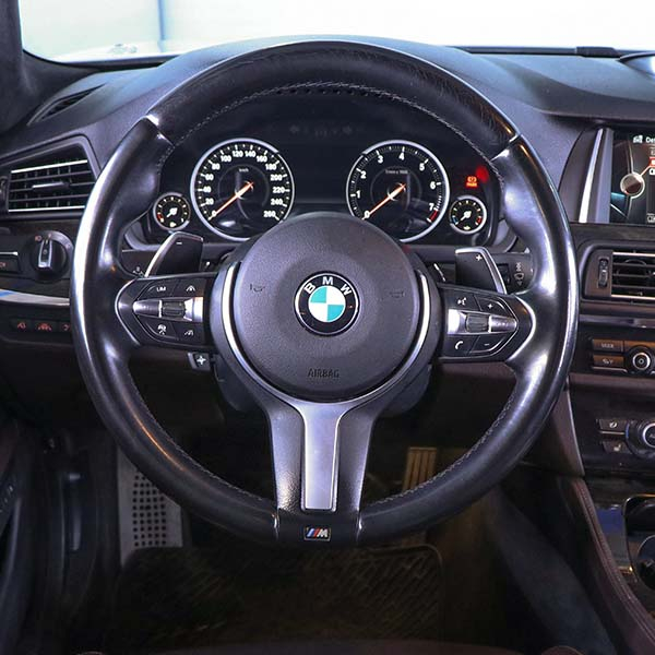 خودرو کارکرده بی ام دبلیو مدل 528i فول دنده اتوماتیک سال 2015