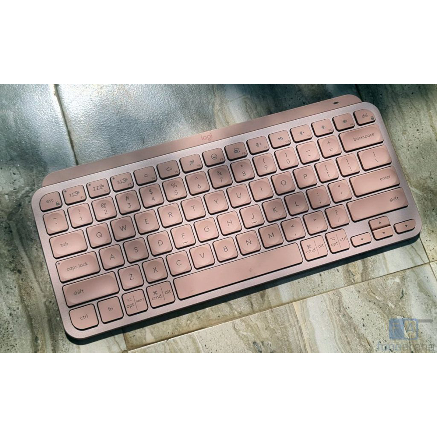 کیبورد لاجیتک مدل MX KEYS MINI