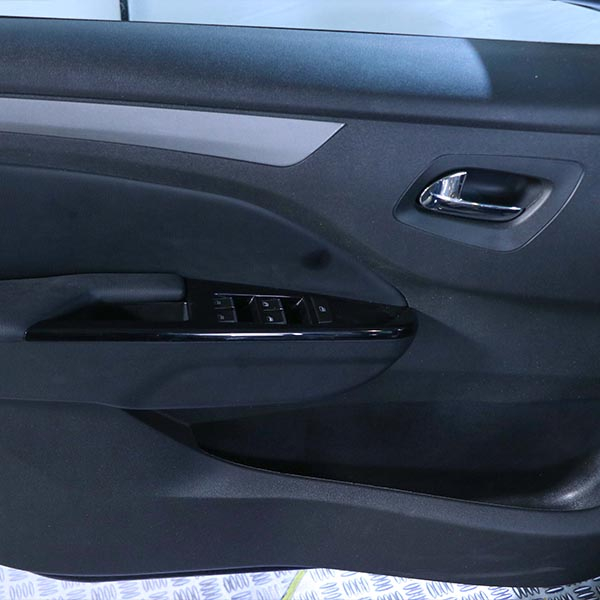 خودرو ایران خودرو تارا v4 دنده اتوماتیک سال 1403