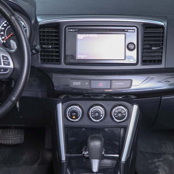 خودرو کارکرده میتسوبیشی مدل لنسر تیپ 4 دنده اتوماتیک سال 2017