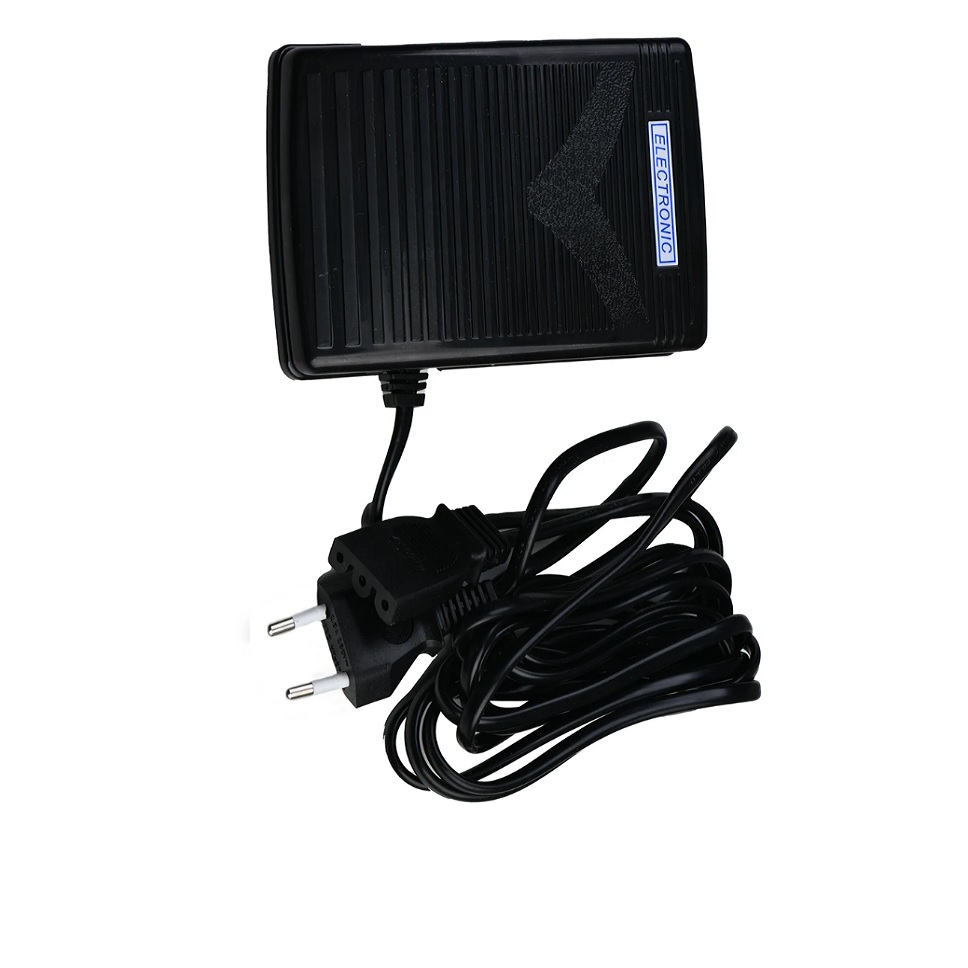 چرخ خیاطی جانتک مدل VERSACE GOLD