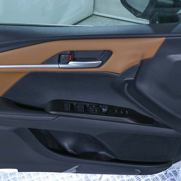 خودرو تویوتا مدل کمری هیبرید لیمیتد ادیشن دنده اتوماتیک سال 2025