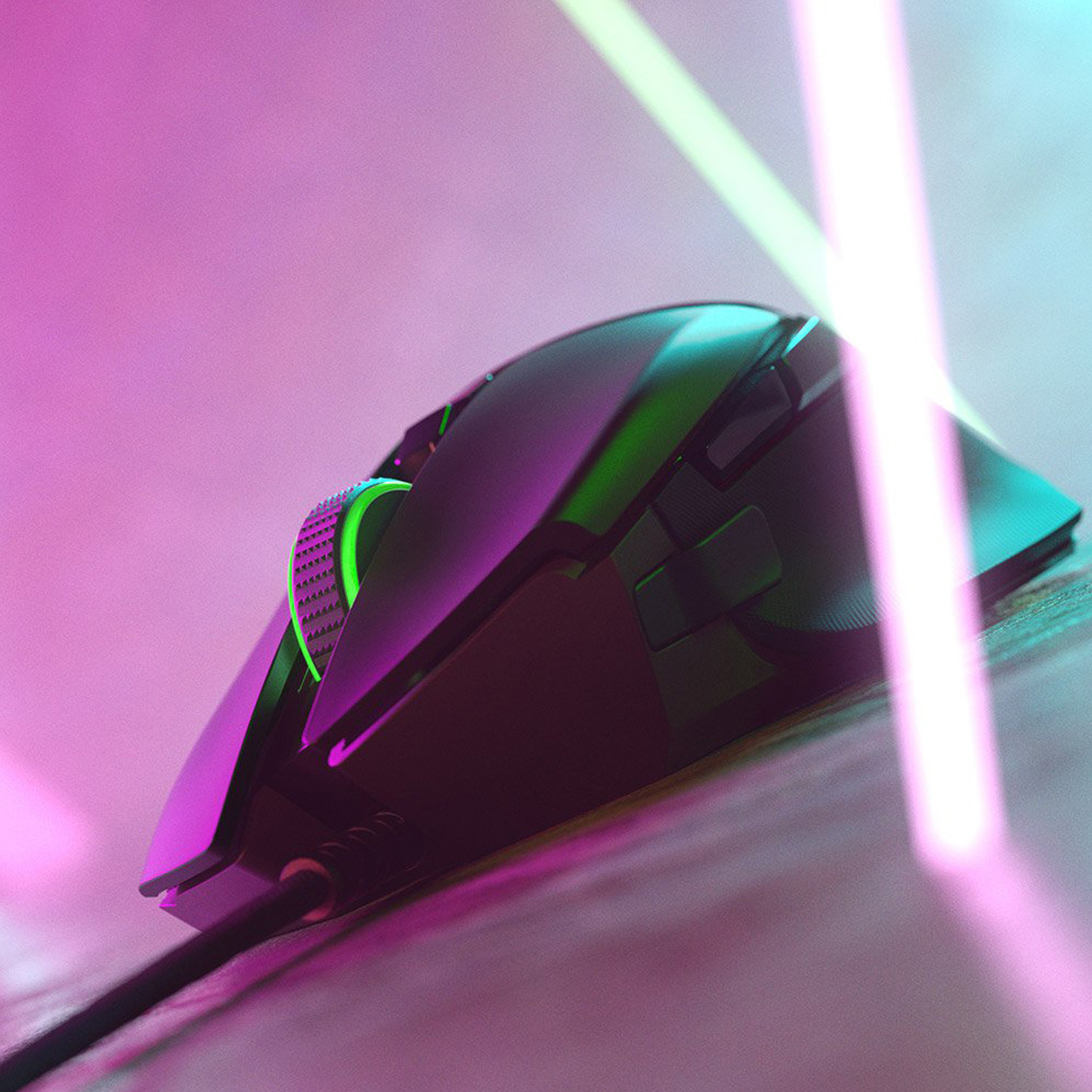 ماوس مخصوص بازی ریزر مدل Basilisk V2