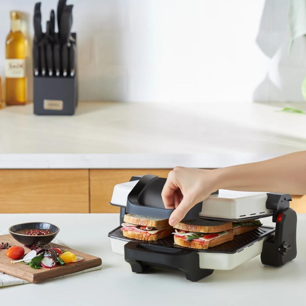 ساندویچ ساز کاراجا مدل فوچر