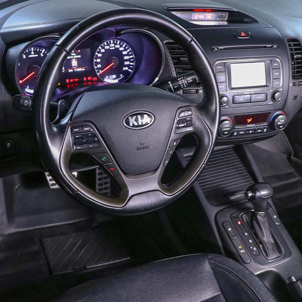 خودرو کارکرده کیا مدل سراتو دنده اتوماتیک سال 2014