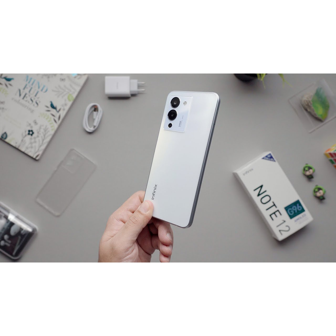 گوشی موبایل  اینفینیکس مدل Note 12 G96 دو سیم‌ کارت ظرفیت 256 گیگابایت و رم 8 گیگابایت