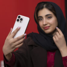 گوشی موبایل اپل مدل iPhone 16 Pro Max ZAA دو سیم کارت ظرفیت 512 گیگابایت و رم 8 گیگابایت - به همراه شارژر