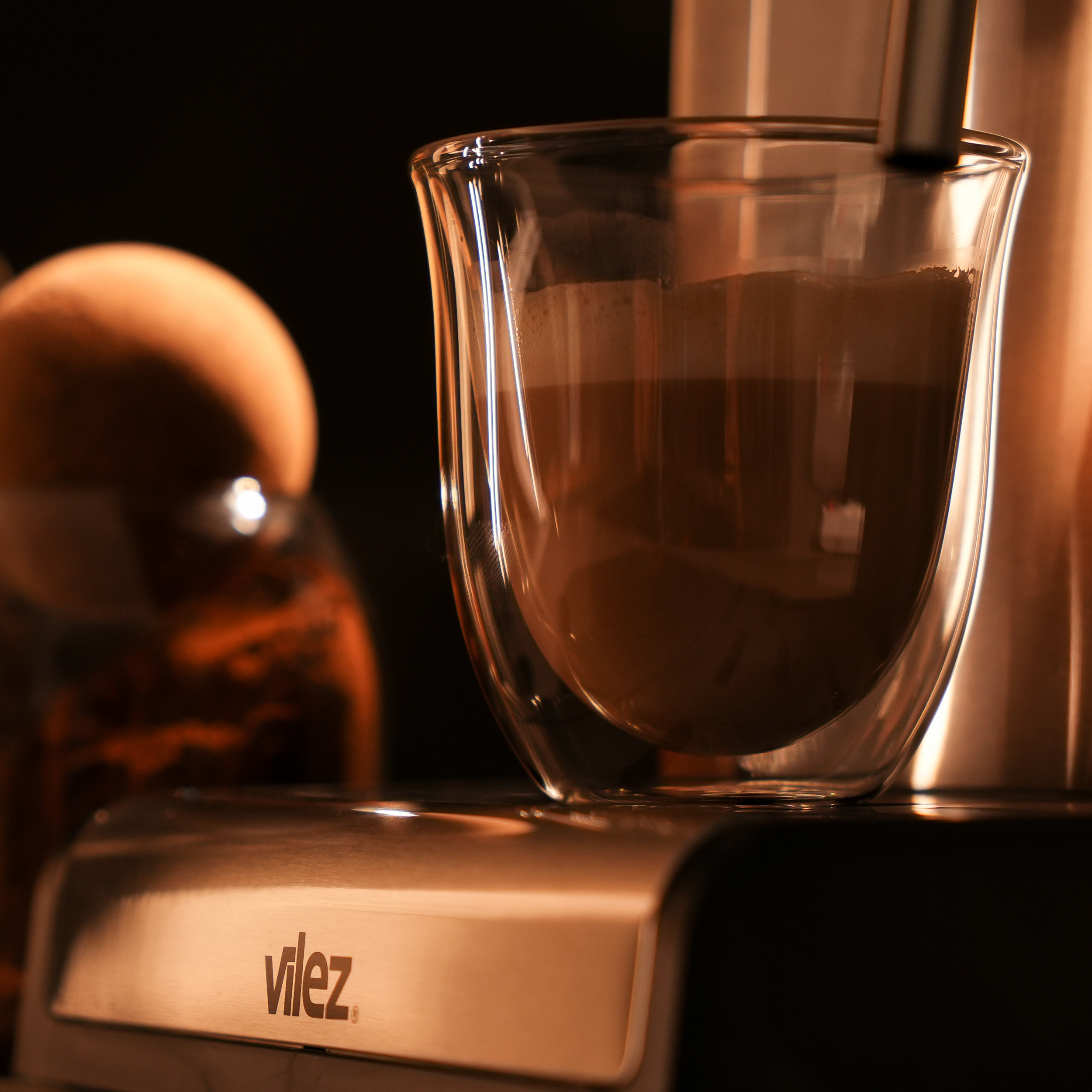 اسپرسو ساز ۱۵۰۰ میلی‌لیتر ویلز مدل VL2925