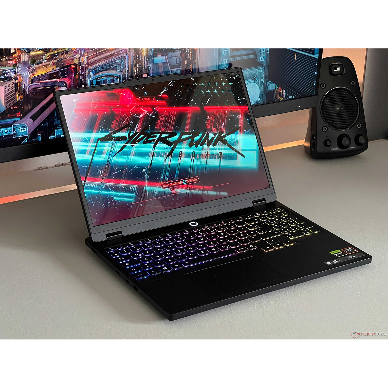 لپ تاپ 15.1 اینچی لنوو مدل Legion 5 15IRX10-i7 14700HX-16GB DDR5 5600MHz-1TB SSD-RTX5060 8GB-OLED 165Hz-W