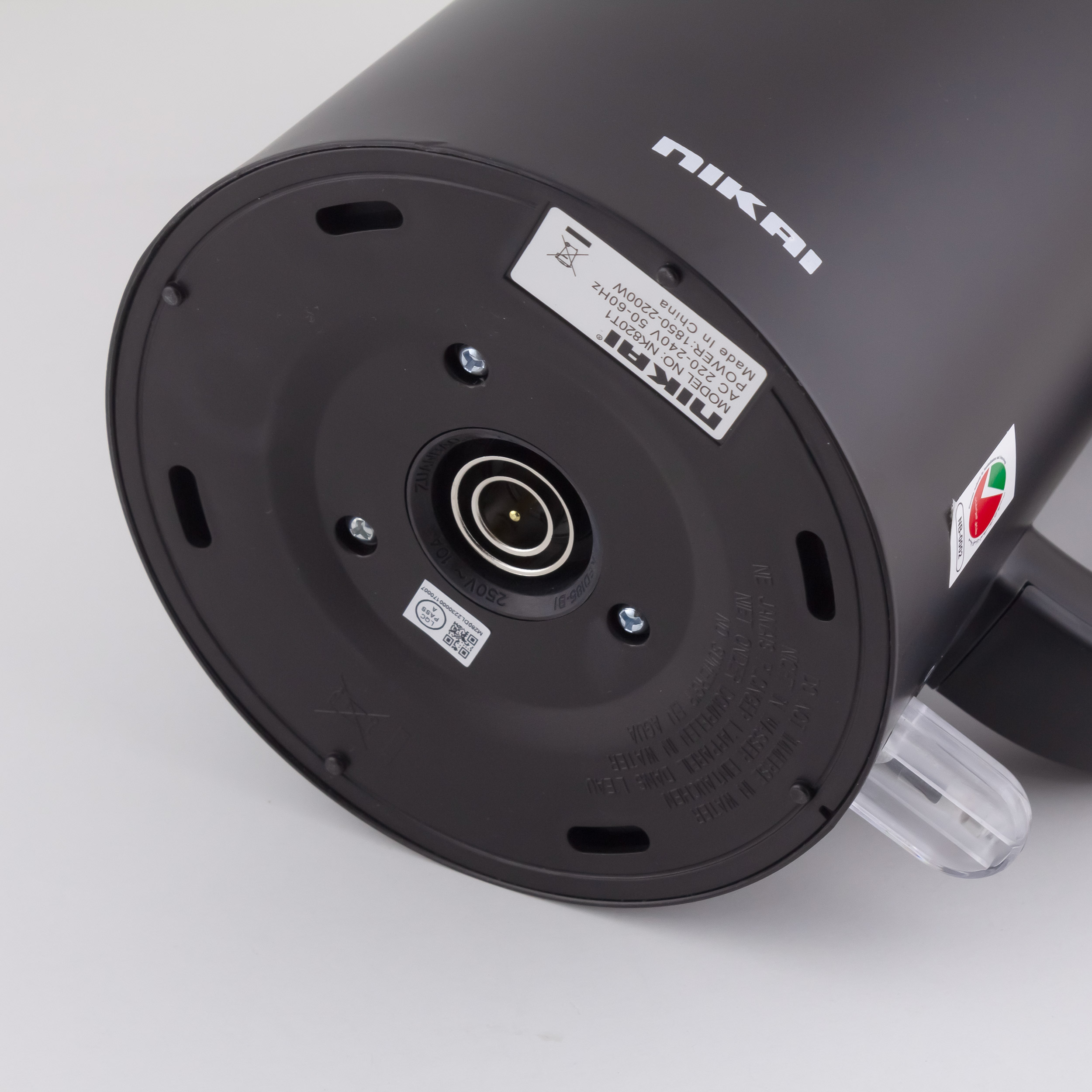 کتری برقی نیکای مدل NK 820 T1