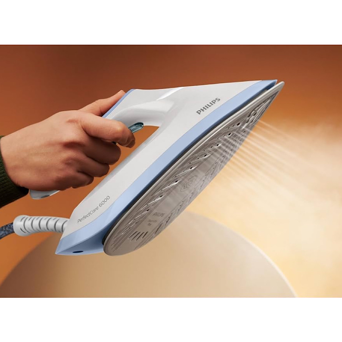 اتو مخزن دار فیلیپس مدل PSG6026