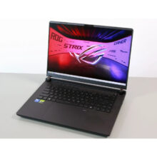 لپ تاپ 16 اینچی ایسوس مدل ROG Strix SCAR 16 G635LX-S5157-Core Ultra 9 275HX-16GB DDR5 5600MHz-1TB SSD-RTX5090 24GB-QHD 240Hz