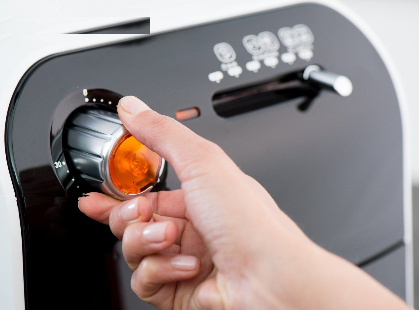 سرخ کن 0.8 کیلوگرم لیتری تفال مدل 1