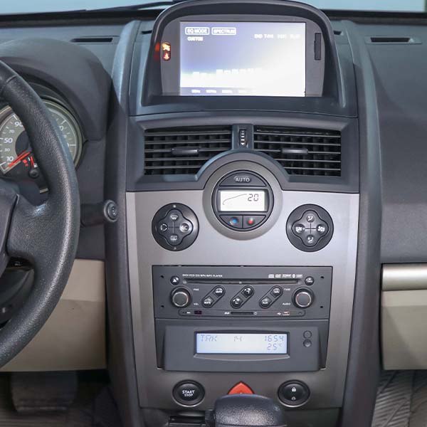 خودرو کارکرده رنو مدل مگان مونتاژ 2000 دنده اتوماتیک سال 1391