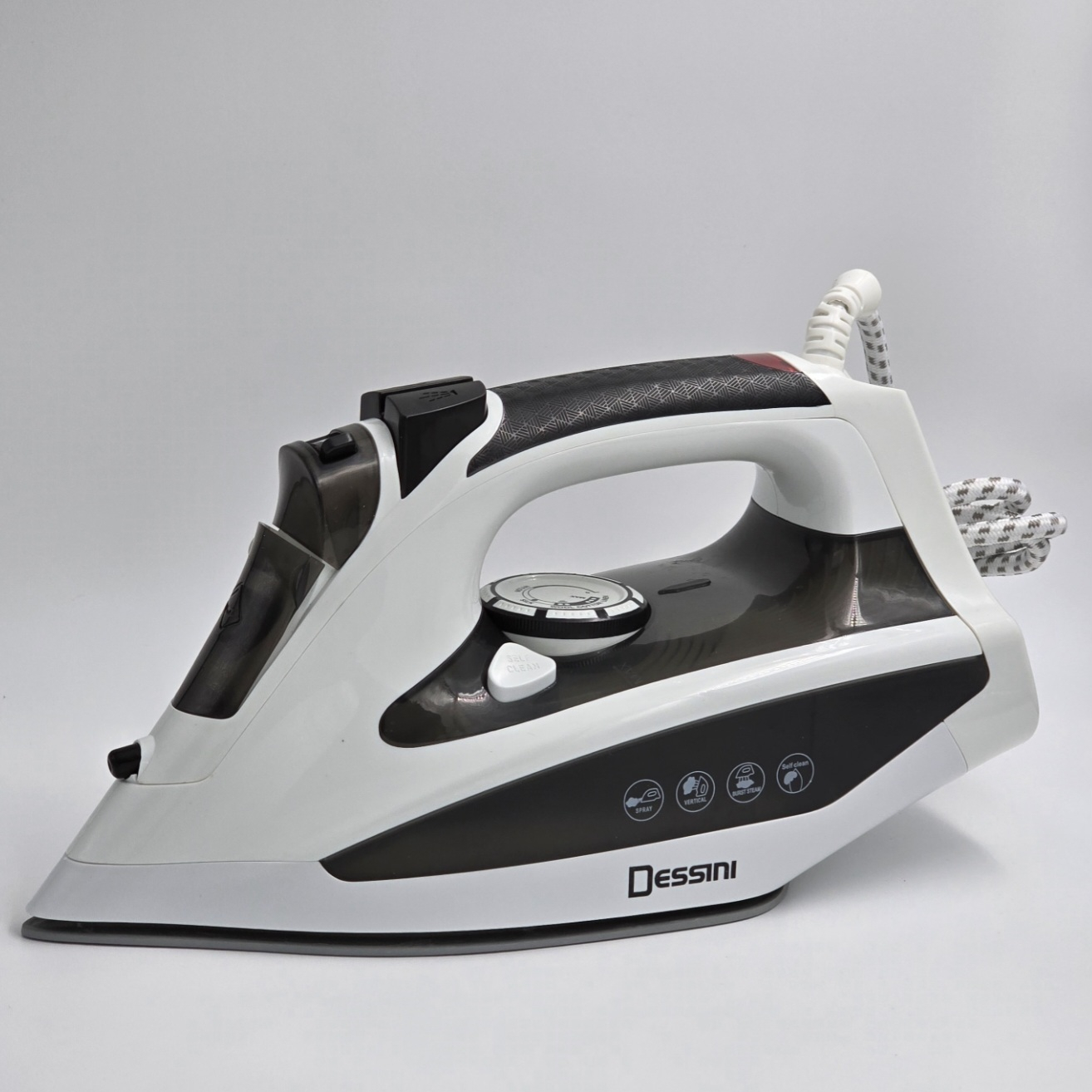 اتو بخار 2400 وات دسینی مدل 5523