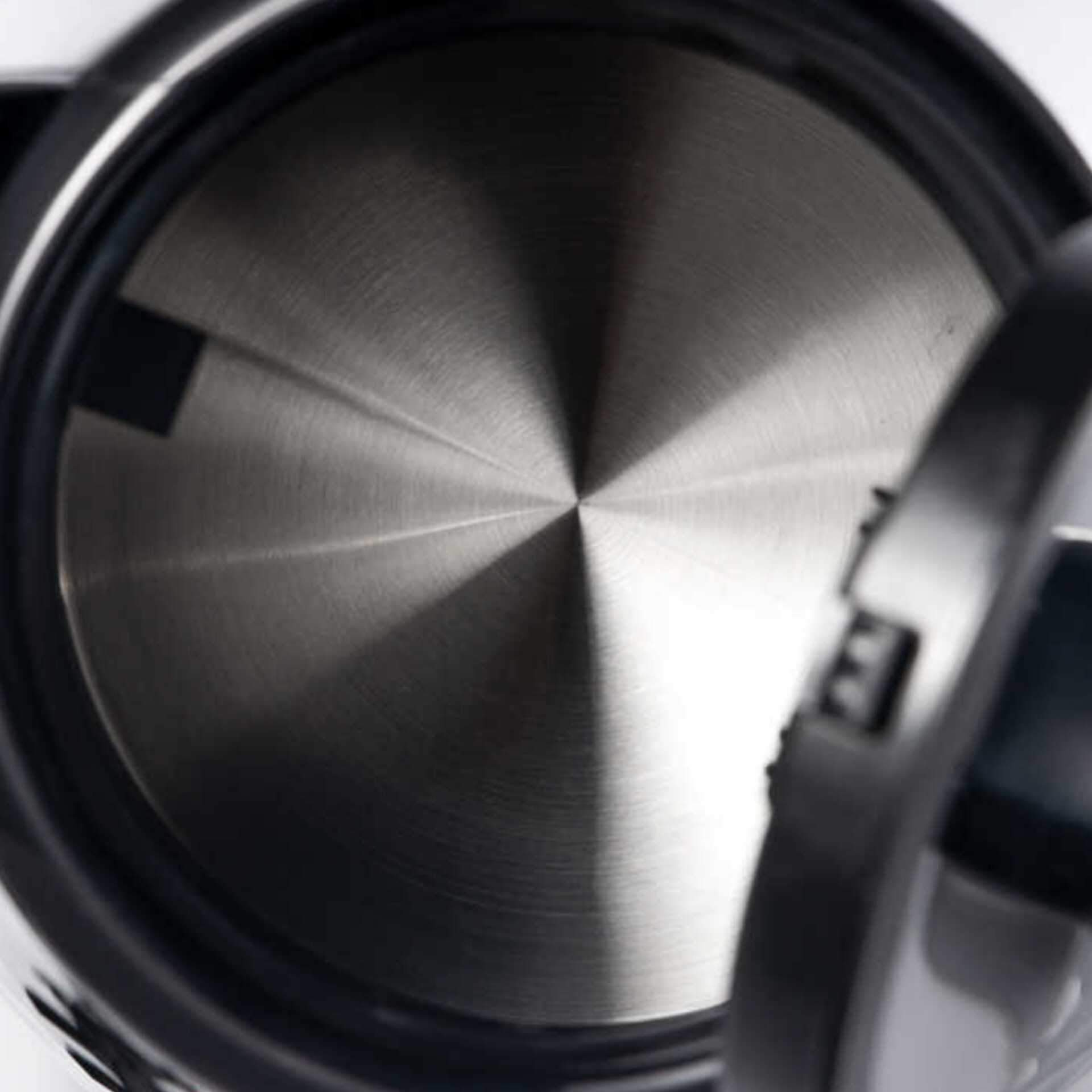 کتری برقی و توستر نان راف مدل R.19000