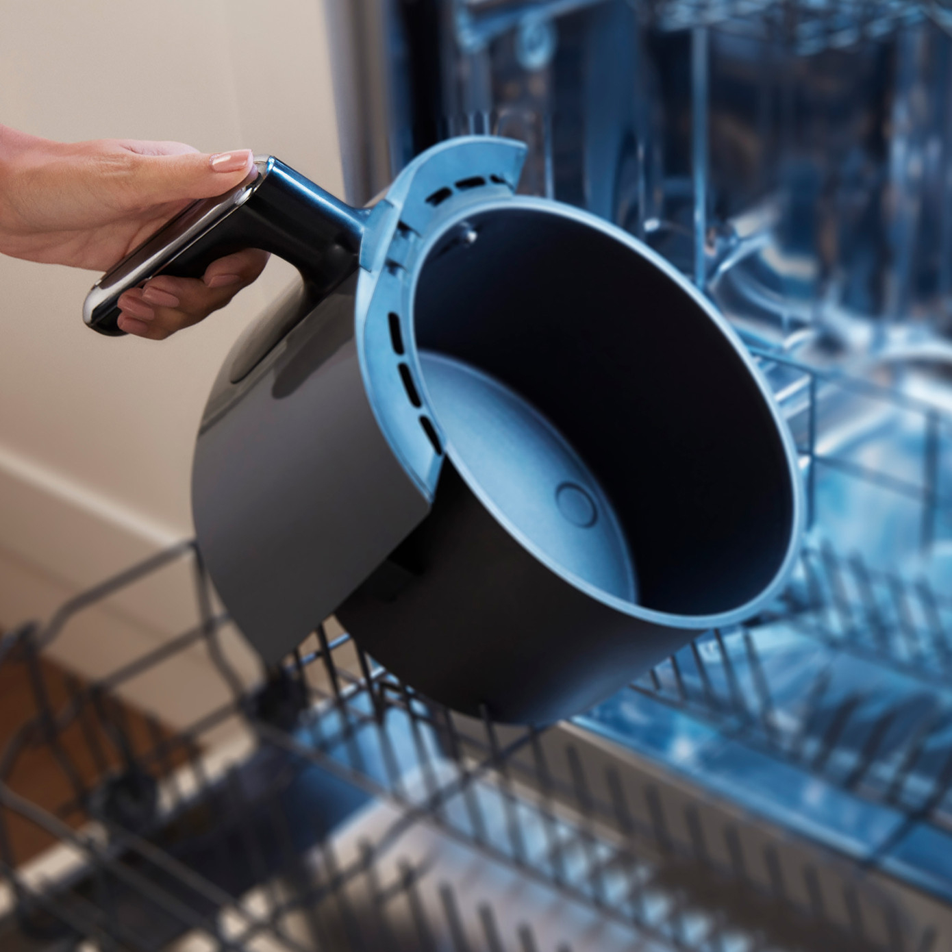 هواپز ۴ لیتر کاراجا مدل 153.03.06.7771