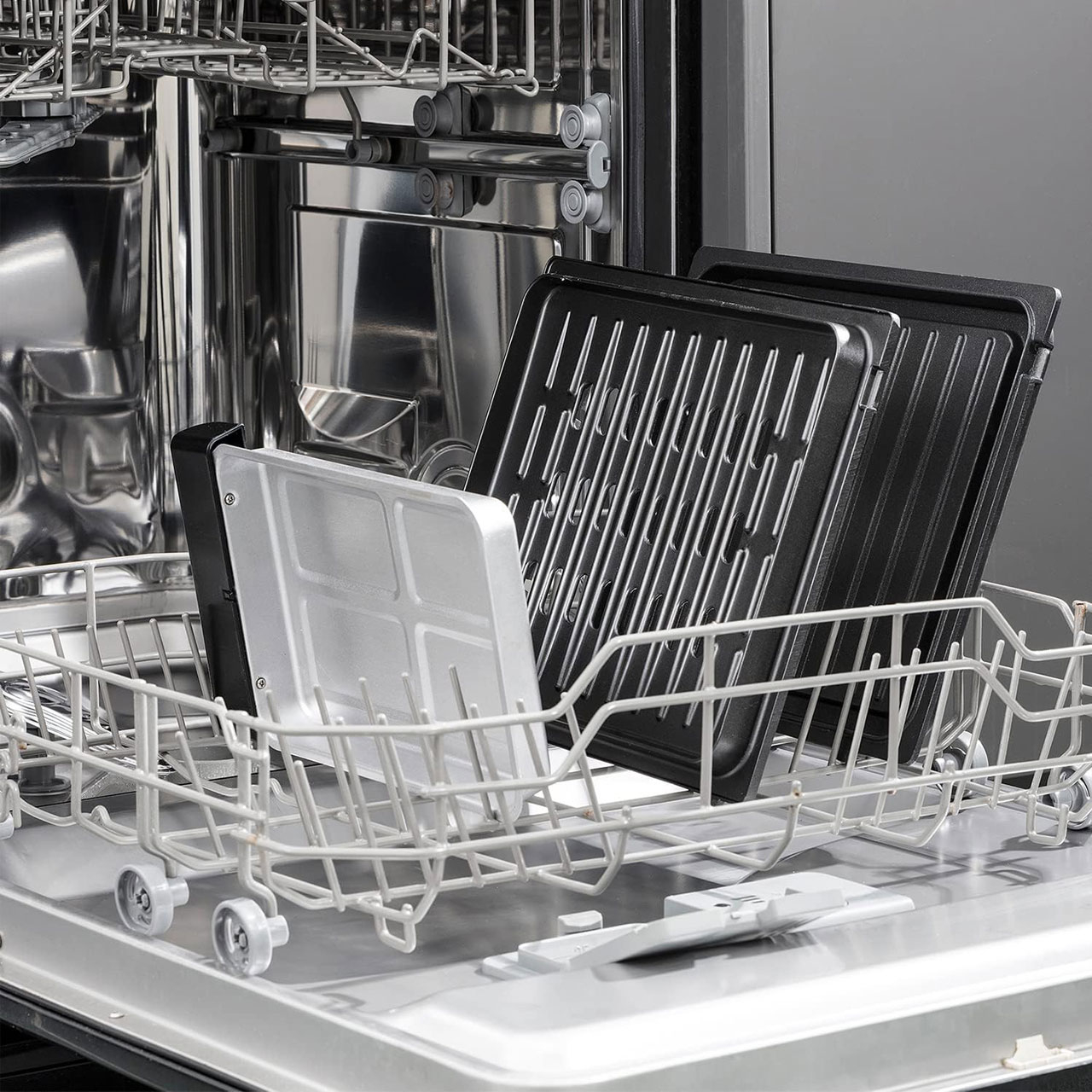 ساندویچ‌ساز یک خانه جورج فورمن مدل 28000