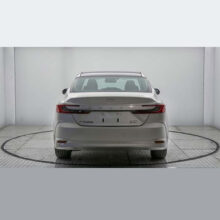 خودرو تویوتا مدل کمری هیبرید چین دنده اتوماتیک سال 2025