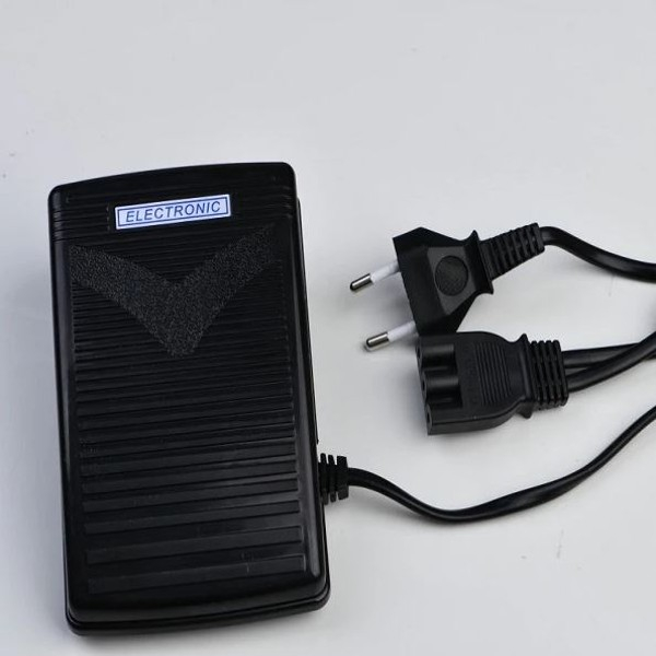 چرخ خیاطی مارشال مدل 15100