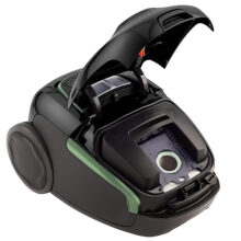 جاروبرقی 700 وات آ ا گ مدل  VX8-2-OKO