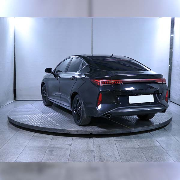 خودرو کارکرده کی ام سی مدل j7 دنده اتوماتیک سال 1402