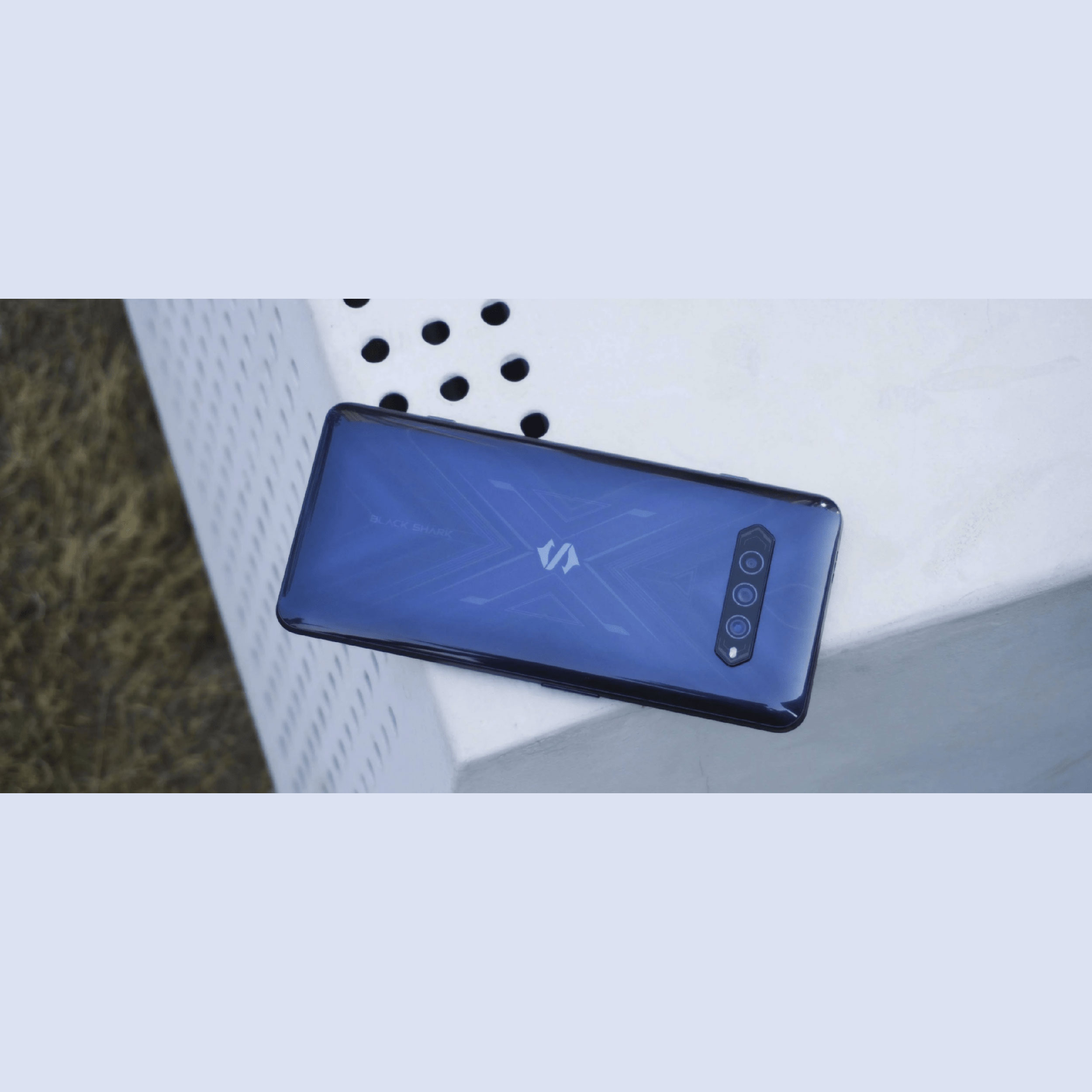 گوشی موبایل شیائومی مدل BLACK SHARK 4 دو سیم کارت ظرفیت 256 گیگابایت و رم 12 گیگابایت