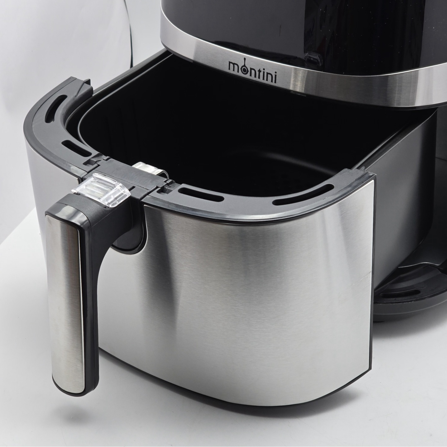 سرخ کن بدون روغن مونتینی مدل DIET700