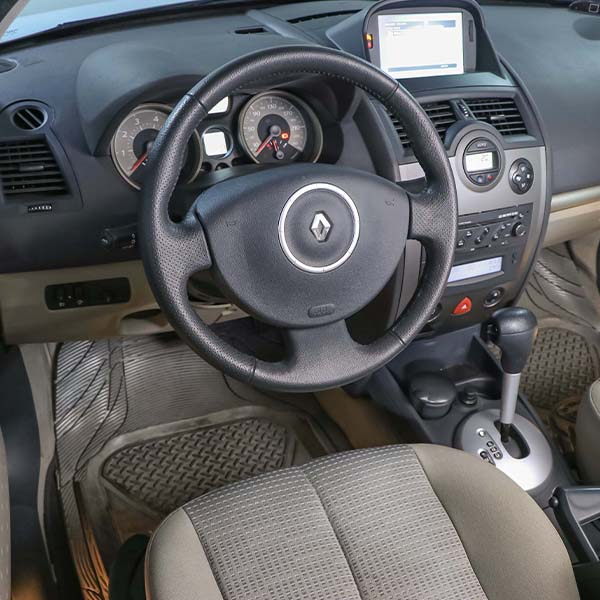 خودرو کارکرده رنو مدل مگان مونتاژ 2000 دنده اتوماتیک سال 1391