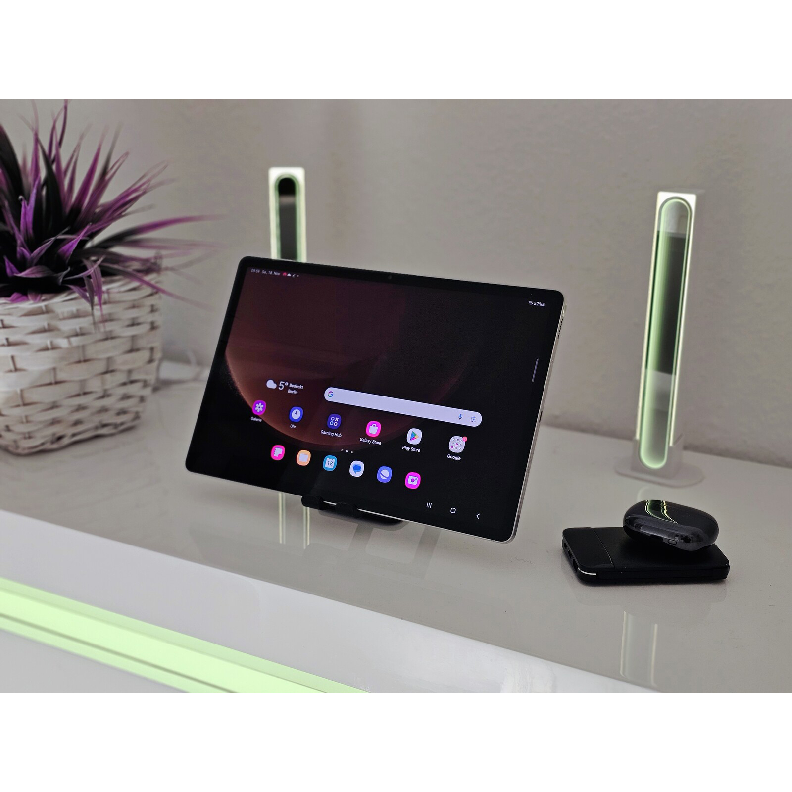 تبلت سامسونگ مدل Galaxy Tab S9 FE Plus 5G SM-X616B ظرفیت 256 گیگابایت و رم 12 گیگابایت به همراه قلم