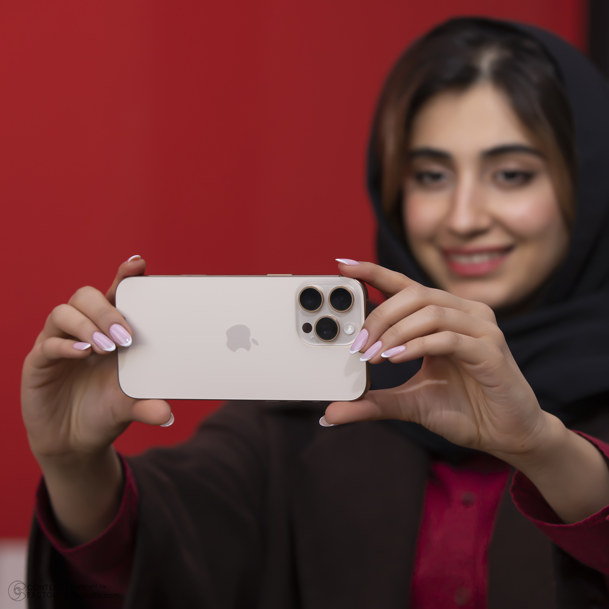 گوشی موبایل اپل مدل iPhone 16 Pro Max ZAA دو سیم کارت ظرفیت 256 گیگابایت و رم 8 گیگابایت