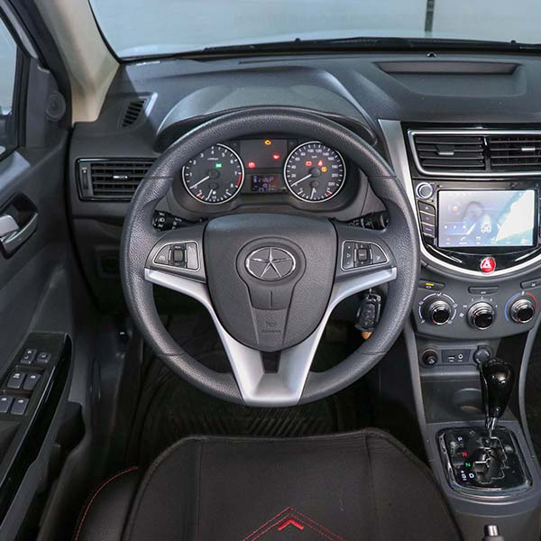 خودرو کارکرده جک مدل J4 دنده اتوماتیک سال 1401