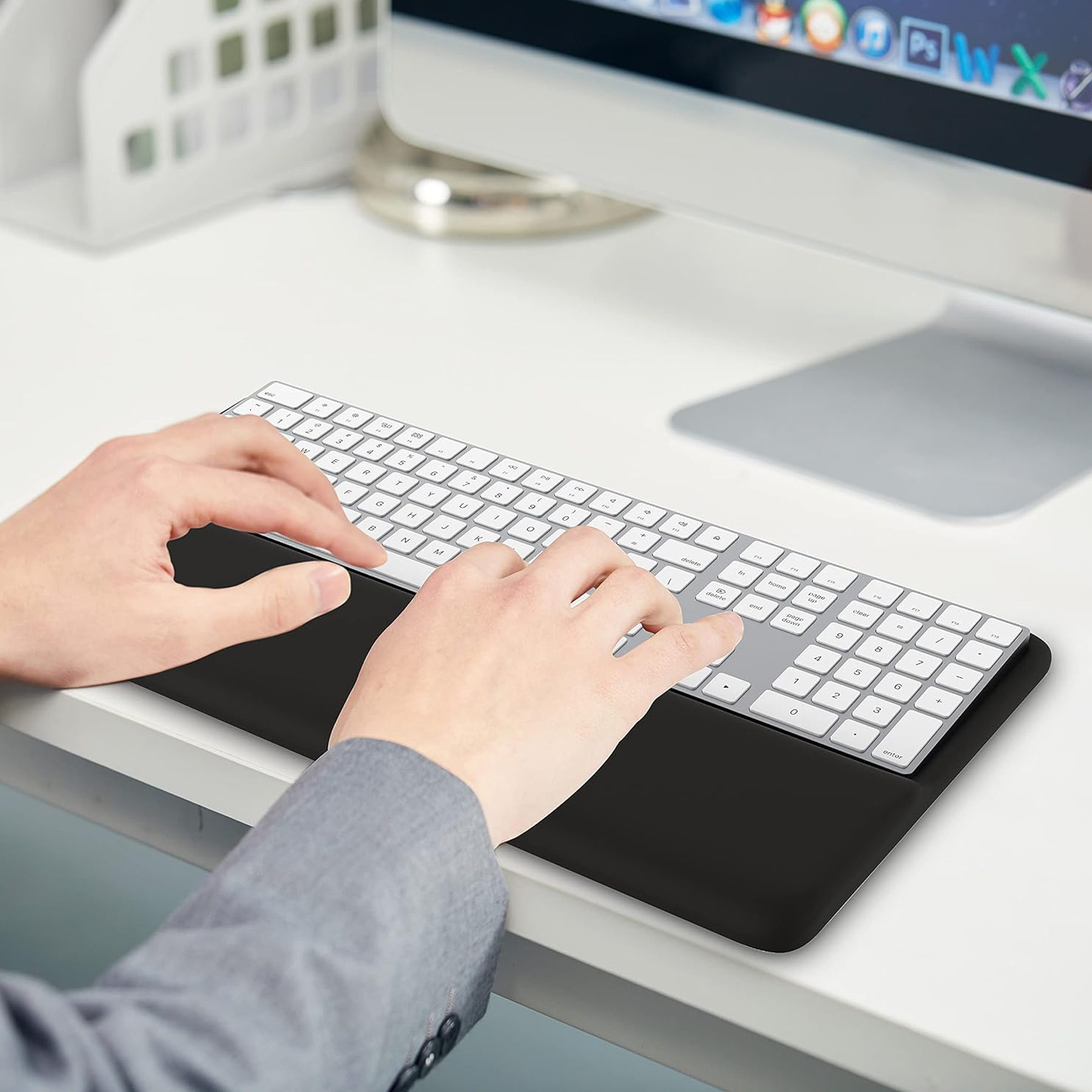 کیبورد اپل مدل  MK2C3