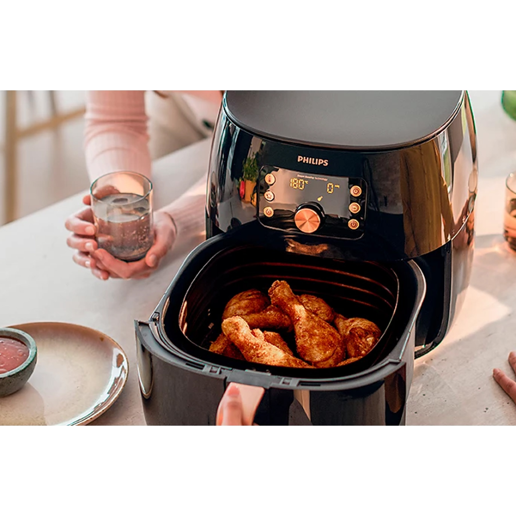 هواپز ۷.۳ لیتر فیلیپس مدل HD9867