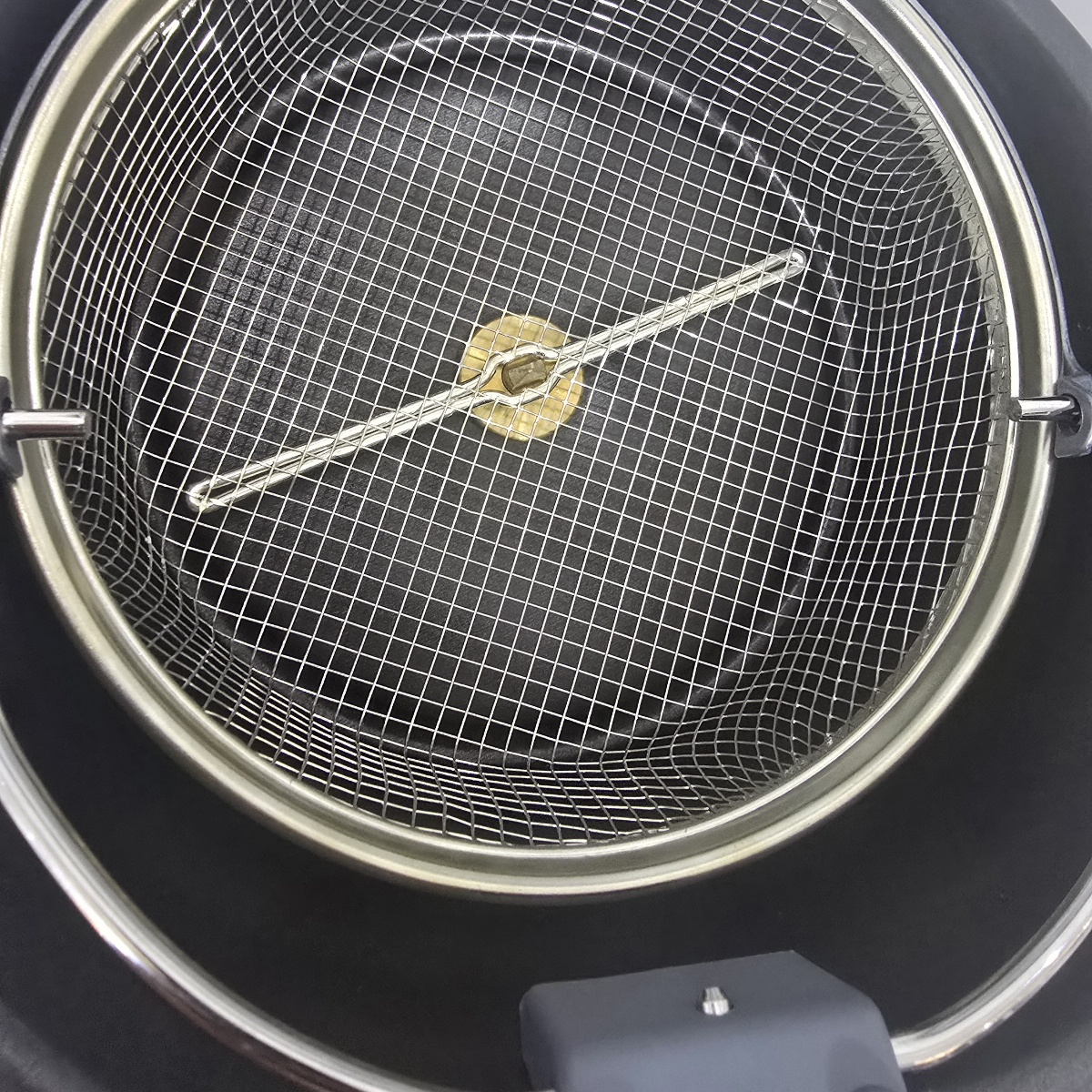 سرخ‌کن 2 لیتری دلونگی مدل F 855 v