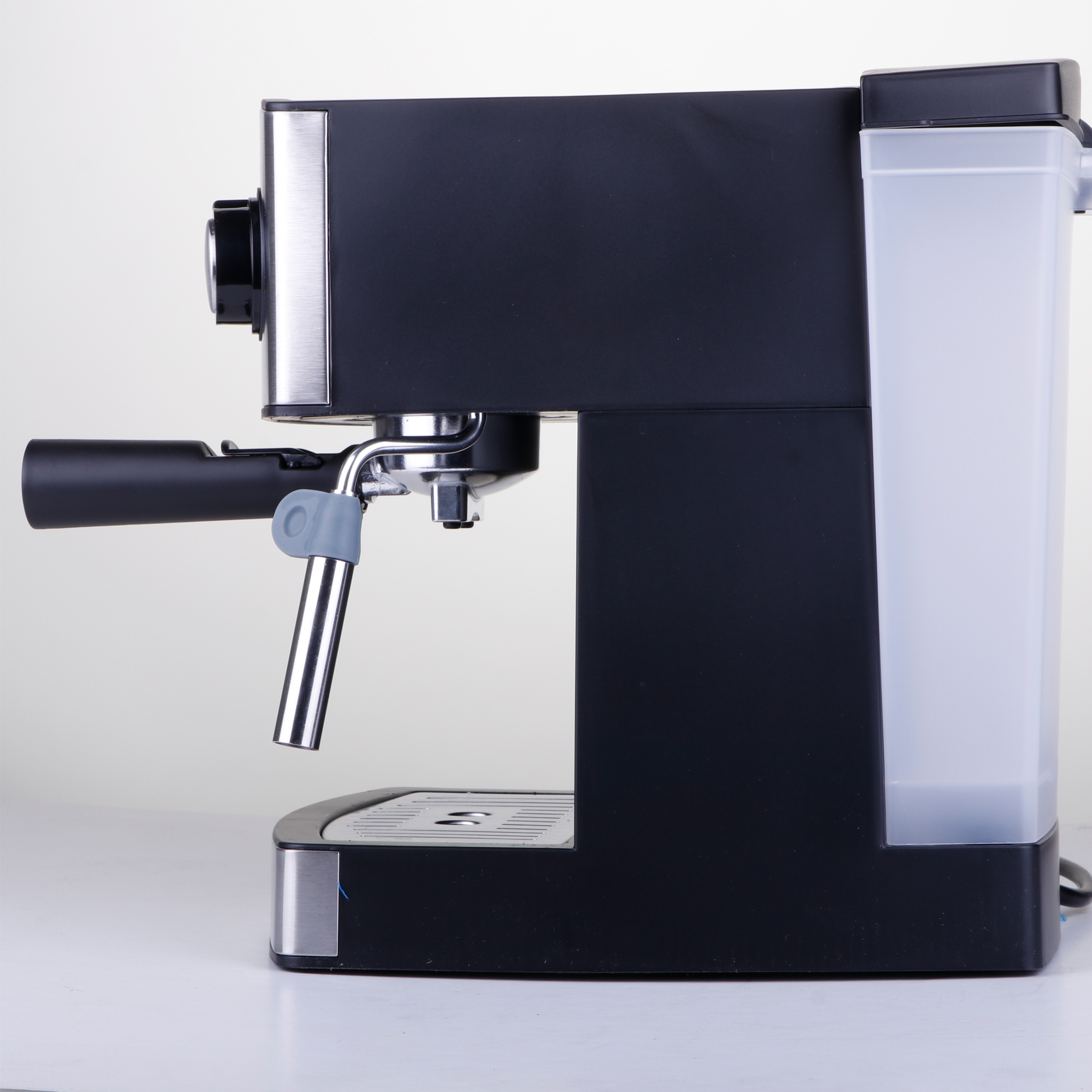 اسپرسو ساز برناکو مدل Bep-6825