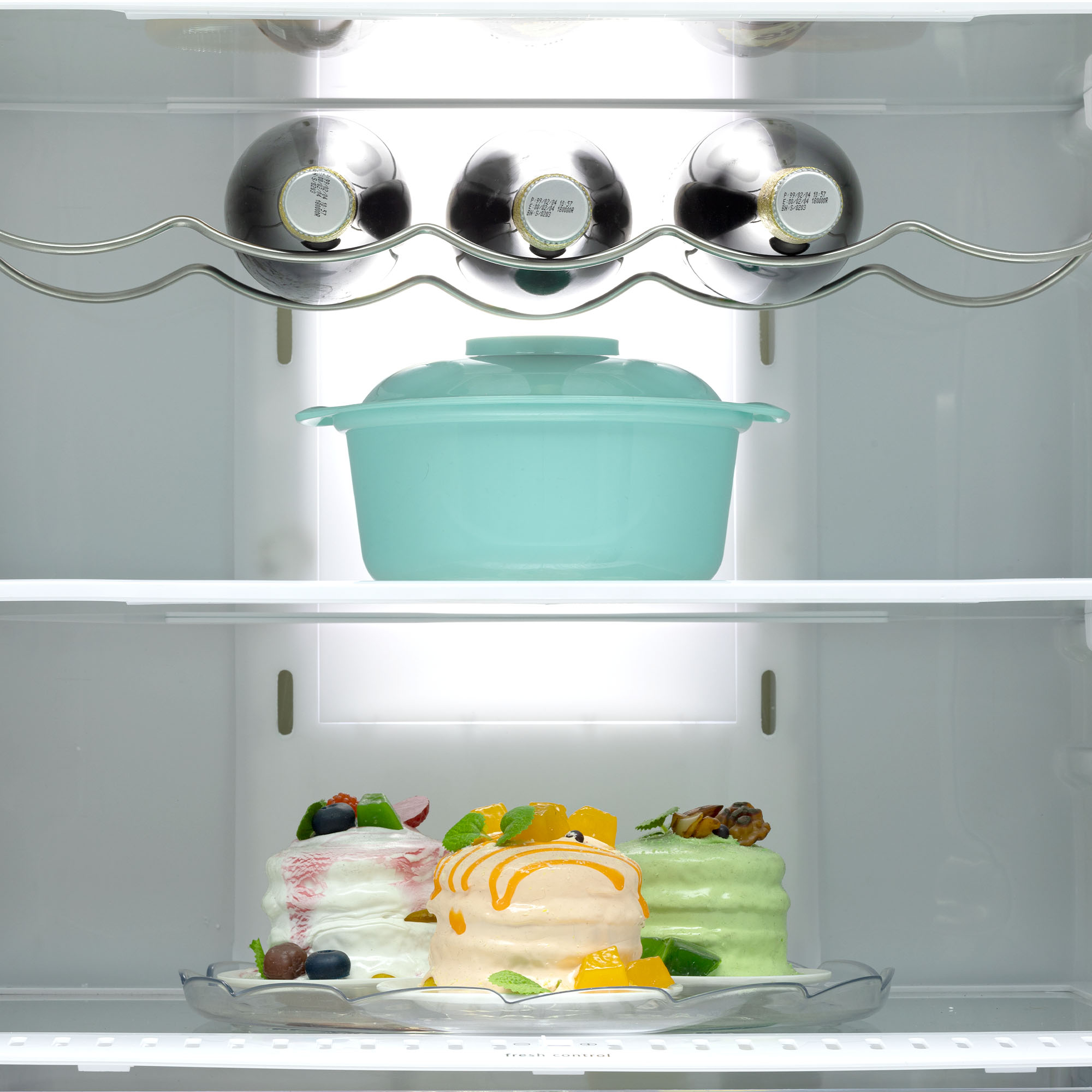 یخچال و فریزر 24 فوت اسنوا مدل SN4-0250SW